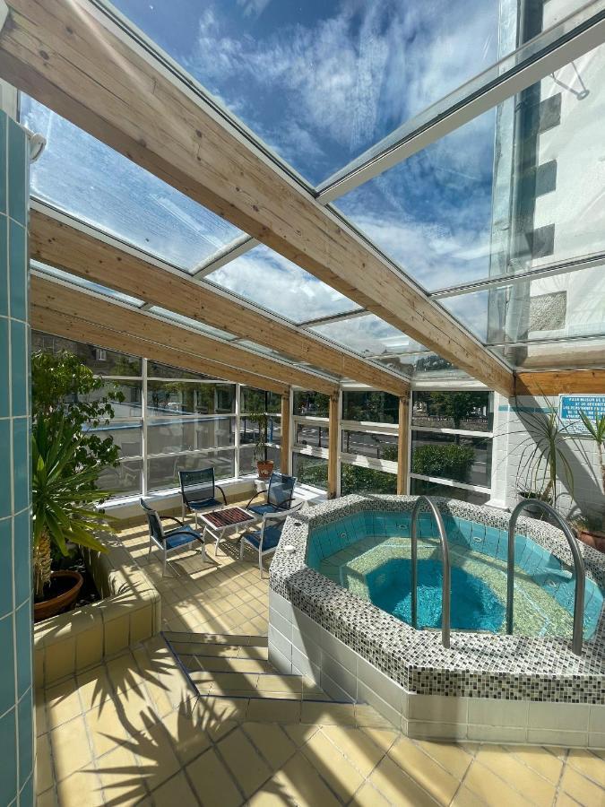Logis Hotel Regina Ла-Бурбуль Екстер'єр фото